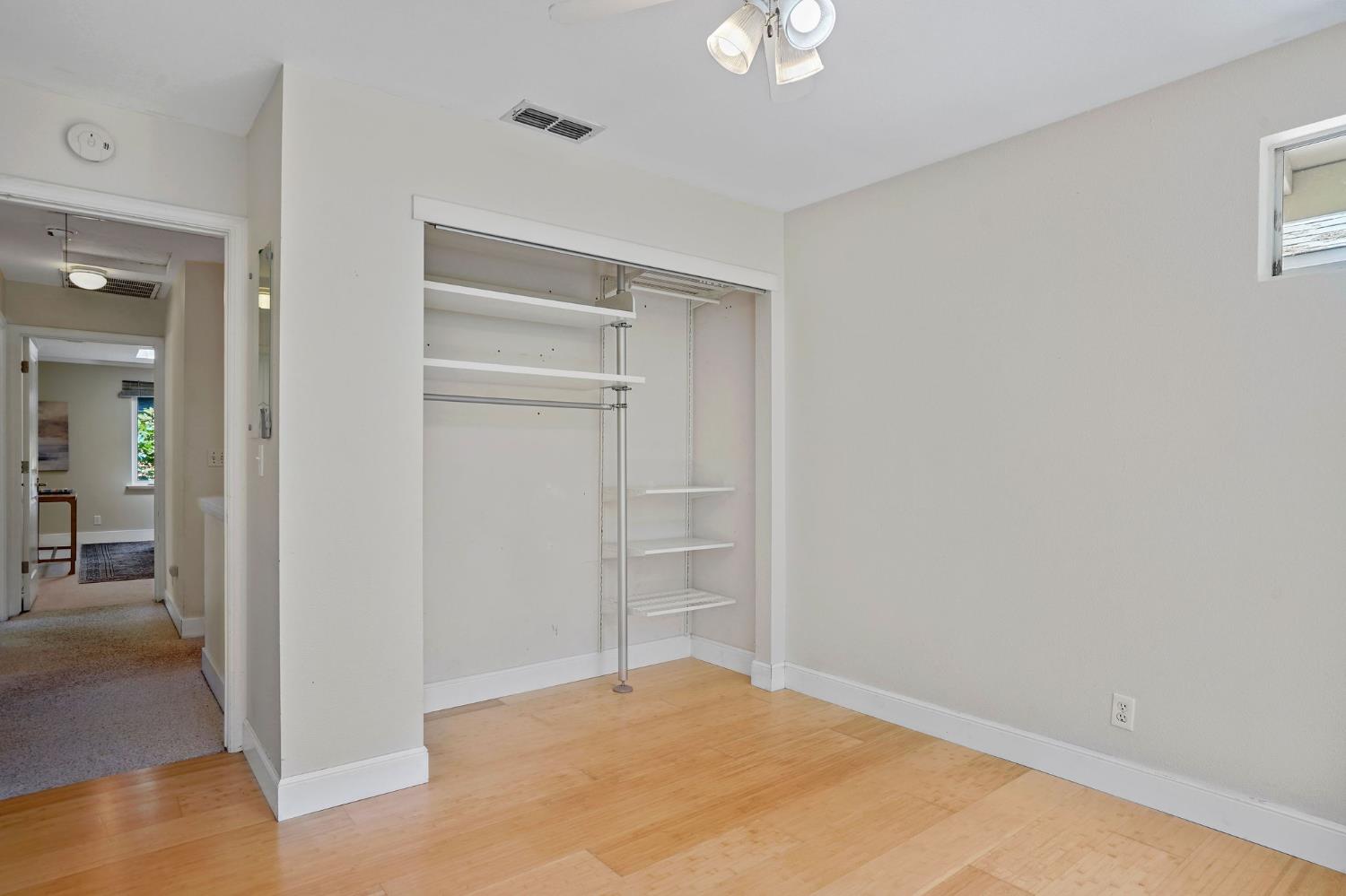 Photo #28: 225061604 Listing: Photo #28