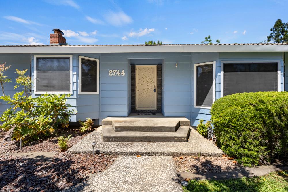 Detail Gallery Image 7 of 69 For 8744 Rubia Dr, Elk Grove,  CA 95624 - 3 Beds | 2/1 Baths