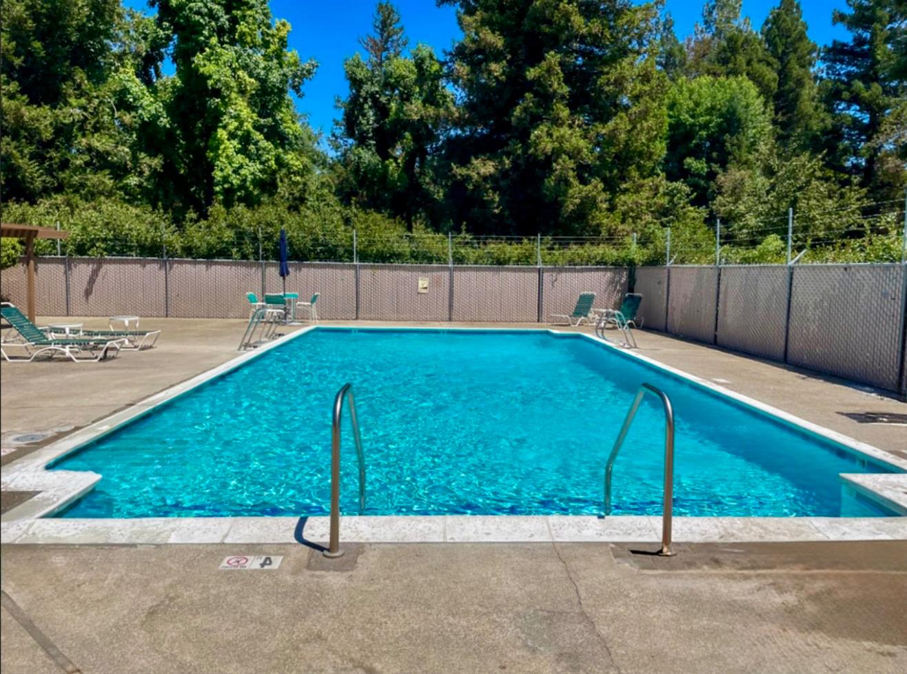Detail Gallery Image 29 of 30 For 1821 Laurel Oak Dr, Modesto,  CA 95354 - 2 Beds | 2 Baths