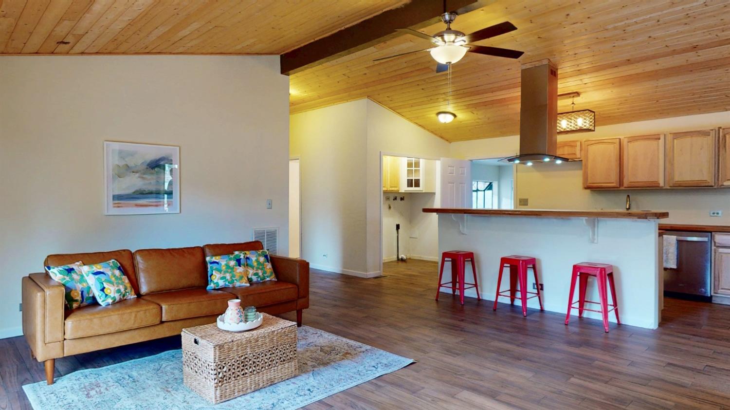 Detail Gallery Image 5 of 25 For 10128 Mills Rd, Grass Valley,  CA 95945 - 2 Beds | 2 Baths
