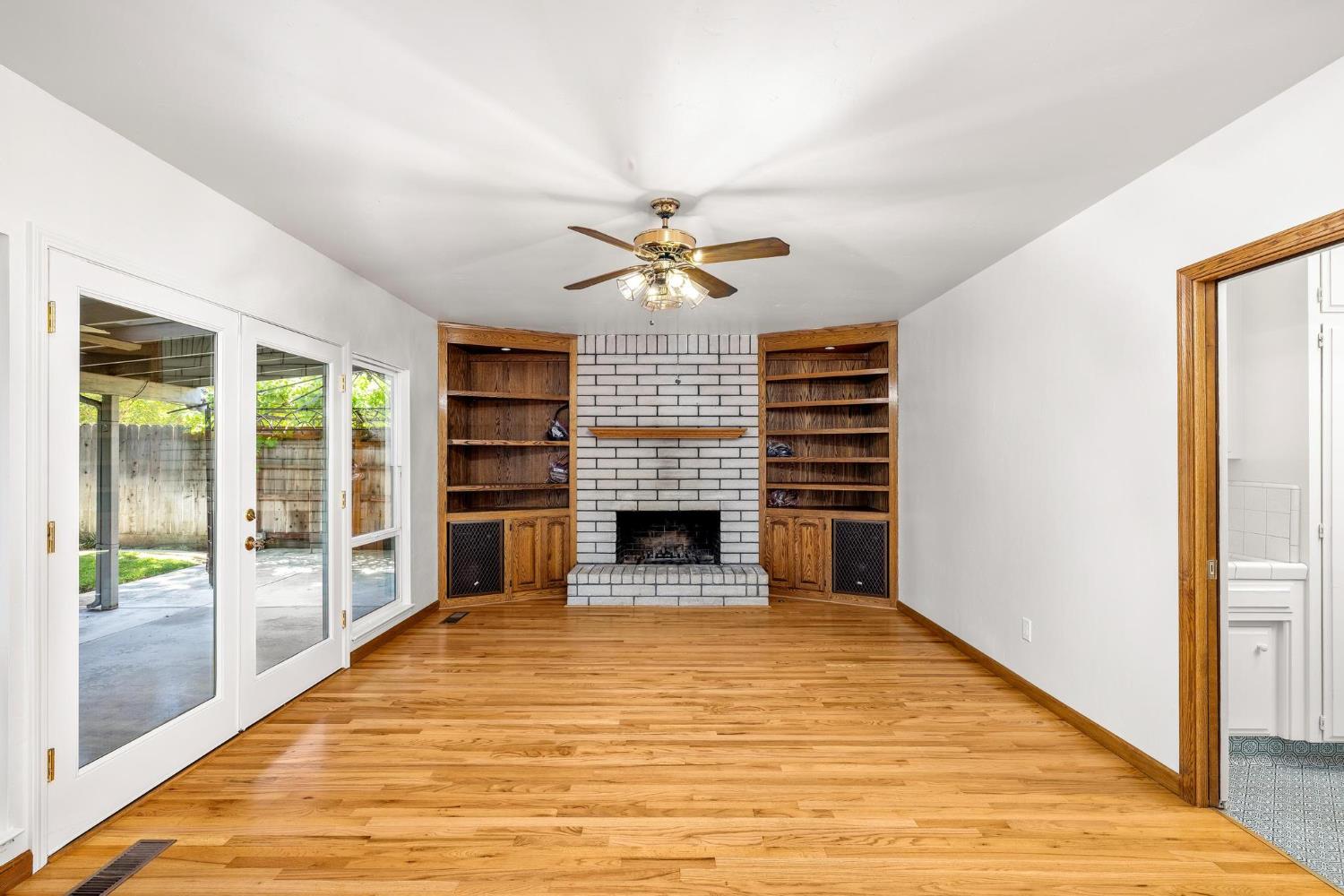 Detail Gallery Image 9 of 41 For 2336 Brockway Dr, Modesto,  CA 95355 - 3 Beds | 2 Baths