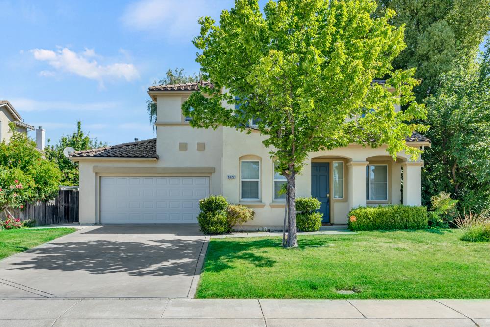 Detail Gallery Image 4 of 43 For 5623 Melones Way, Stockton,  CA 95219 - 3 Beds | 3 Baths