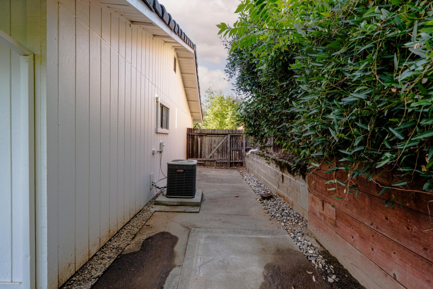 Jonnie Way, Fair Oaks, California image 34