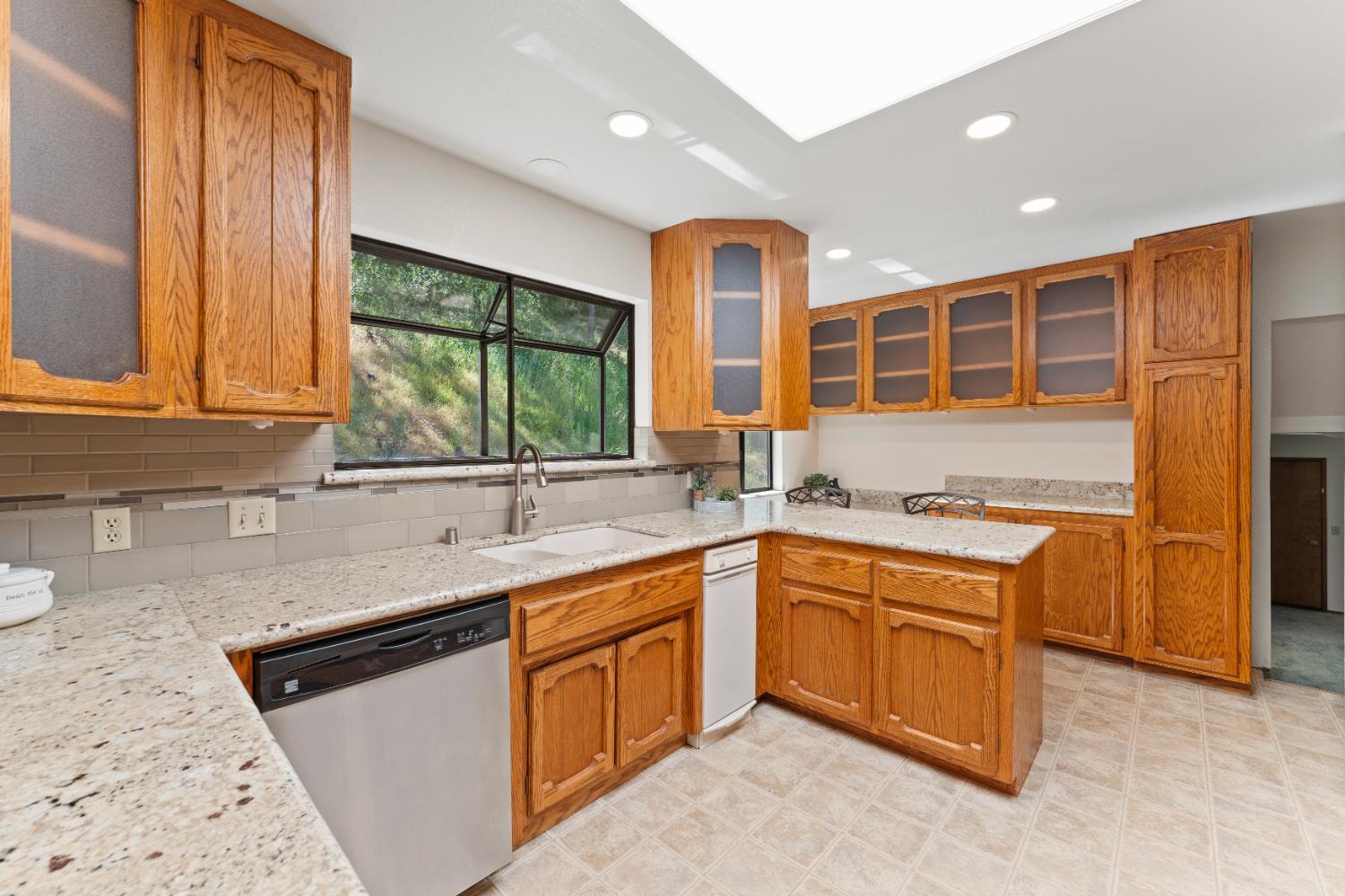 Detail Gallery Image 32 of 71 For 11107 Pekolee Dr, Grass Valley,  CA 95949 - 4 Beds | 3 Baths