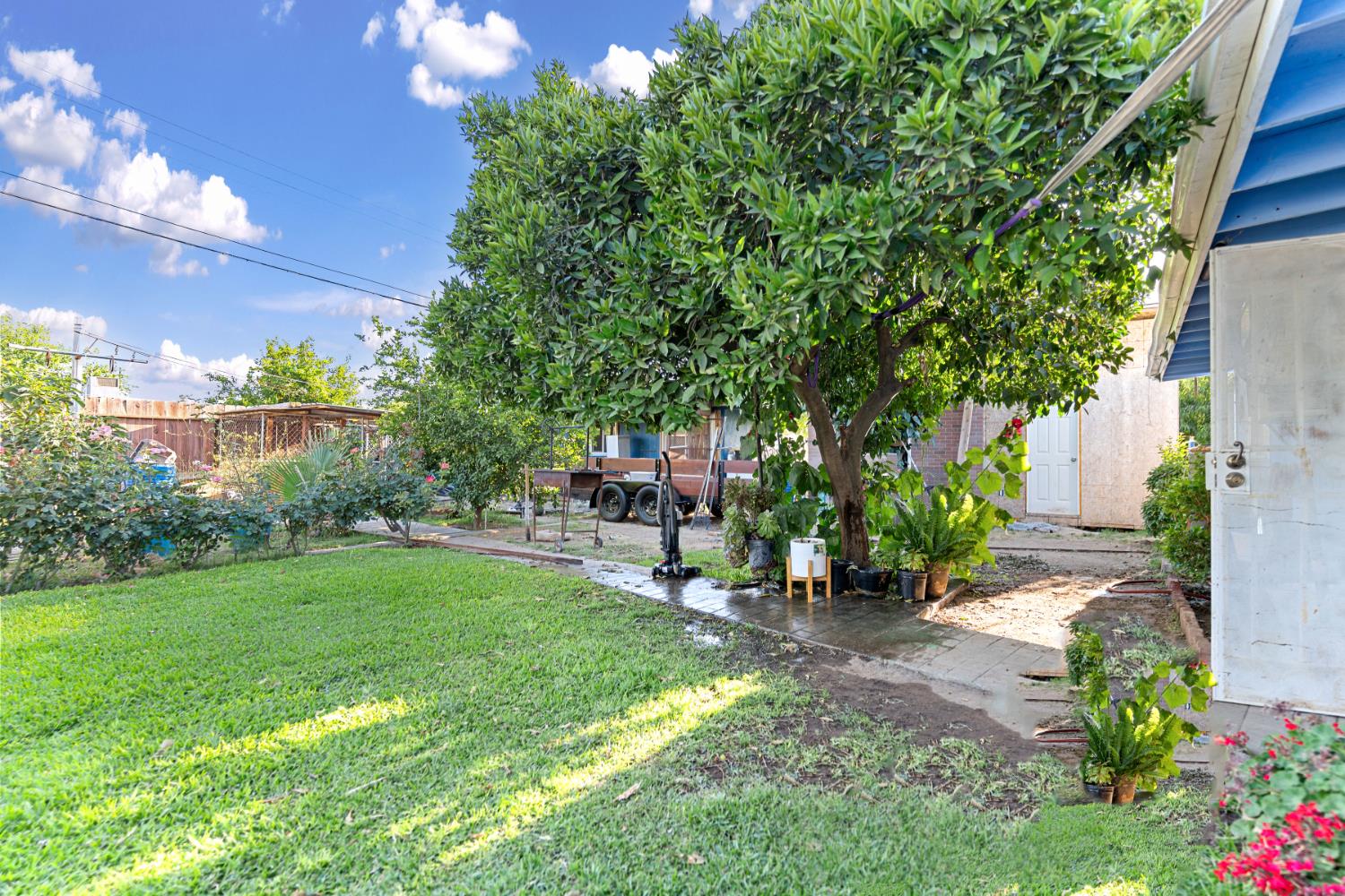 Detail Gallery Image 23 of 27 For 4776 E Lowe Ave, Fresno,  CA 93702 - 3 Beds | 1 Baths