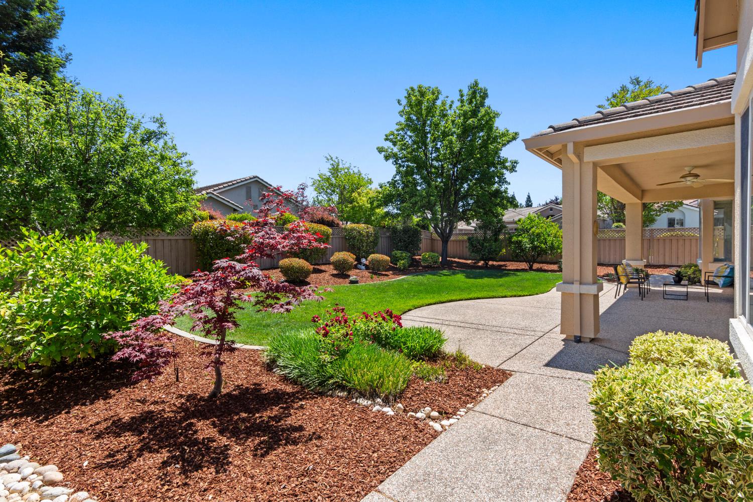 Detail Gallery Image 37 of 60 For 2160 Stone House Cir, Lincoln,  CA 95648 - 2 Beds | 2 Baths