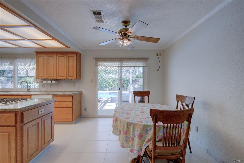 Detail Gallery Image 5 of 50 For 1375 San Gabriel Way, Merced,  CA 95340 - 3 Beds | 2 Baths