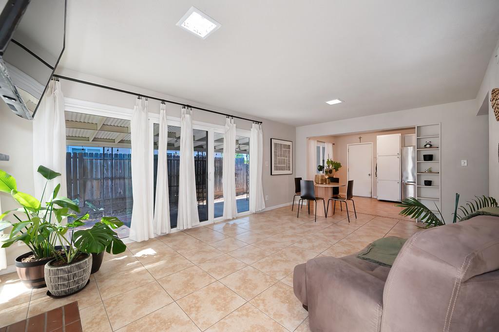 Coloma Road, Rancho Cordova, California image 16