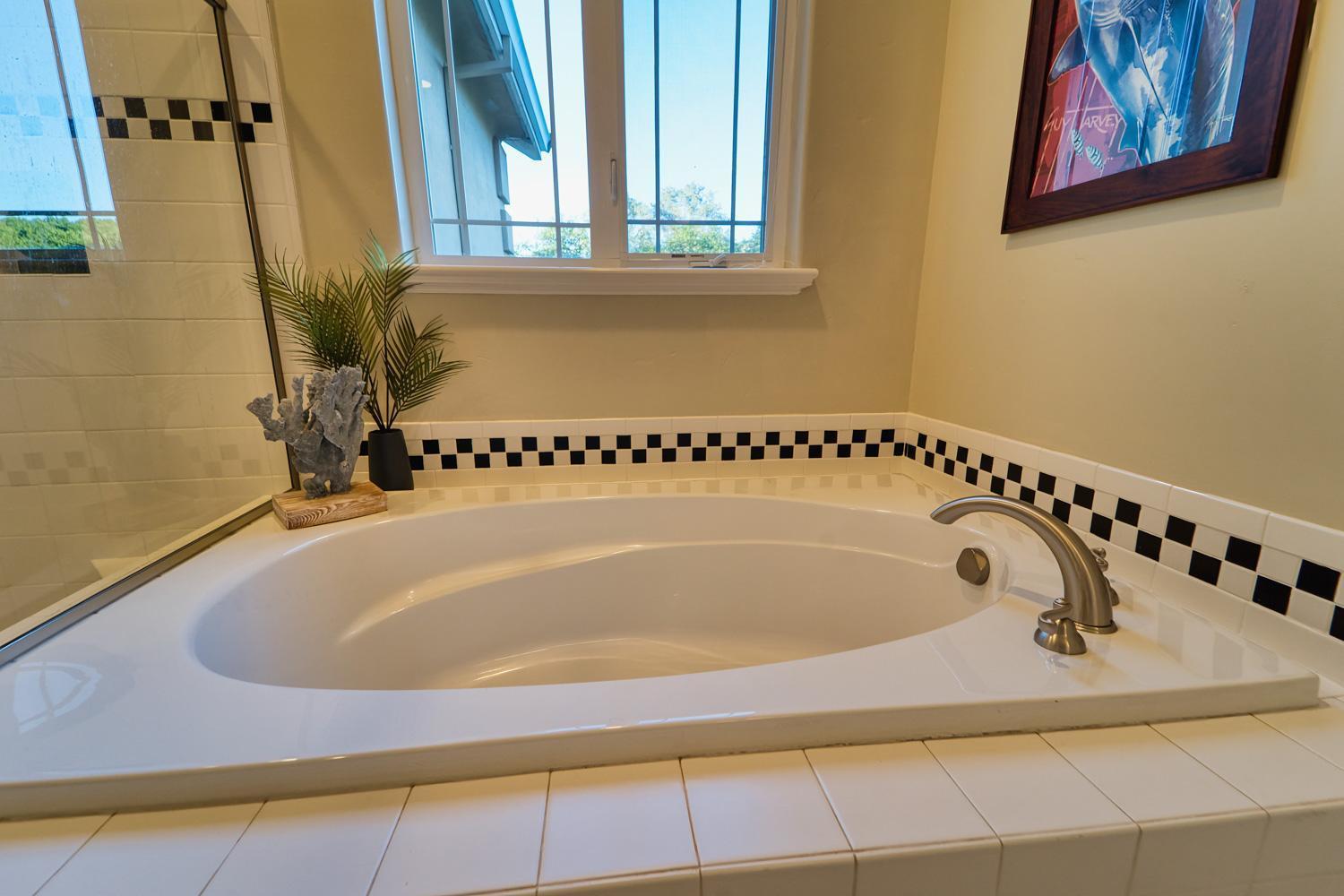 Detail Gallery Image 61 of 75 For 215 Oak Brook Ct, Auburn,  CA 95602 - 3 Beds | 2/1 Baths