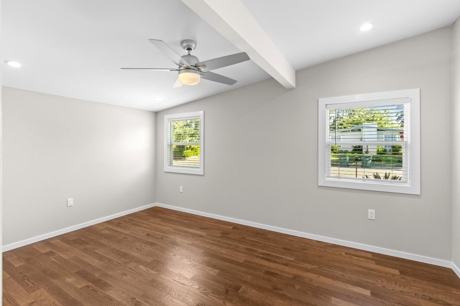 Detail Gallery Image 27 of 65 For 4937 Donovan Dr, Carmichael,  CA 95608 - 3 Beds | 2 Baths