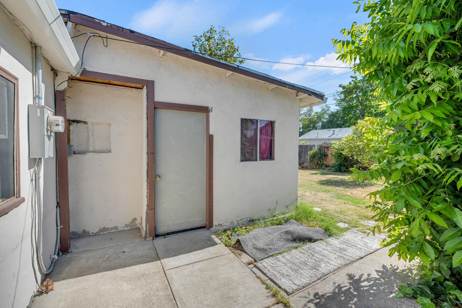Detail Gallery Image 22 of 29 For 4472 El Cerrito Way, Sacramento,  CA 95820 - 2 Beds | 1 Baths