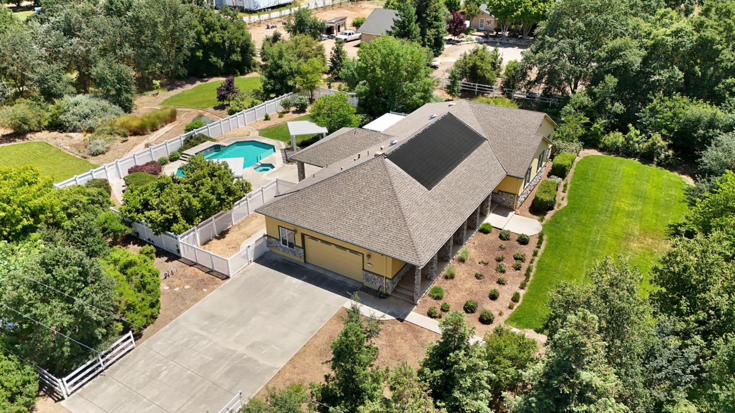 Detail Gallery Image 73 of 74 For 13703 Christensen Rd, Galt,  CA 95632 - 4 Beds | 2/1 Baths