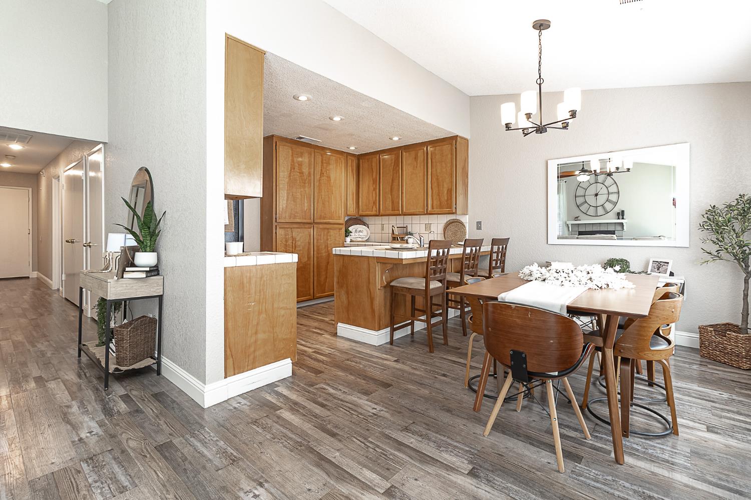 Detail Gallery Image 9 of 31 For 1110 Cedar Creek Dr #1,  Modesto,  CA 95355 - 2 Beds | 2 Baths