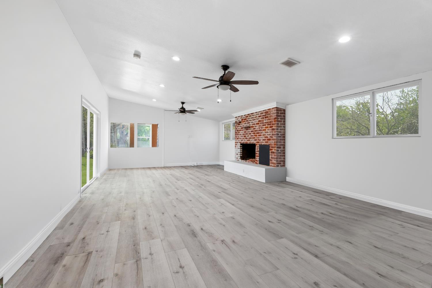 Detail Gallery Image 15 of 48 For Address Is Not Disclosed, Modesto,  CA 95351 - 3 Beds | 4 Baths