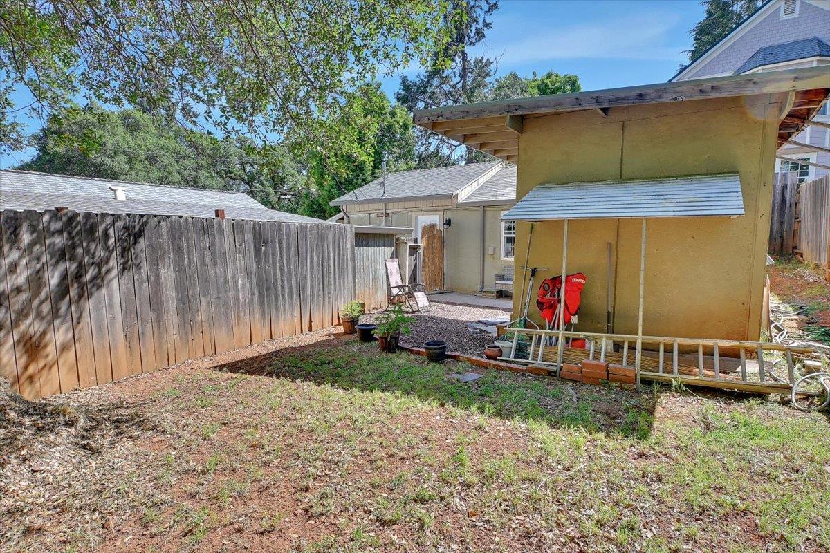 Detail Gallery Image 22 of 44 For 381 Foresthill Ave, Auburn,  CA 95603 - 3 Beds | 2 Baths