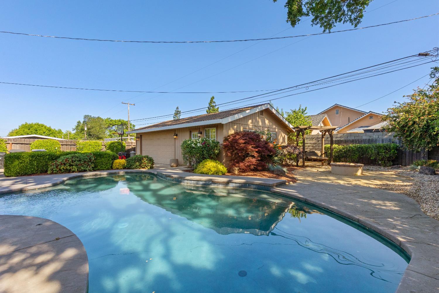 Detail Gallery Image 26 of 31 For 5001 Boyd Dr, Carmichael,  CA 95608 - 3 Beds | 2 Baths