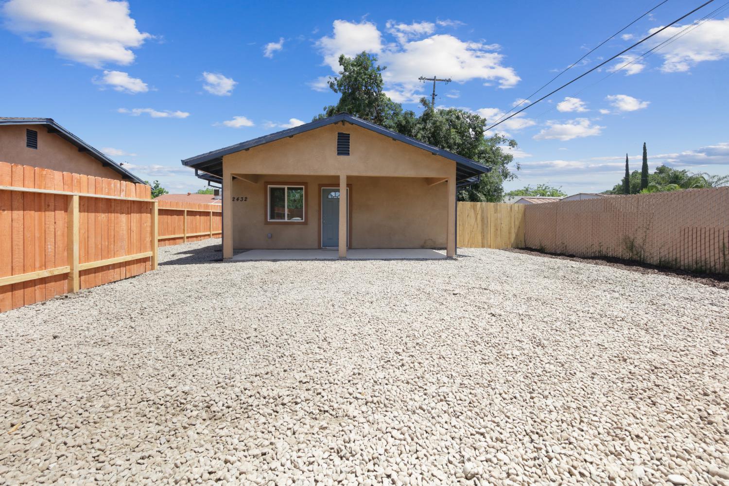 Detail Gallery Image 33 of 46 For 2432 E Willow St a & B,  Stockton,  CA 95205 - 4 Beds | 2 Baths