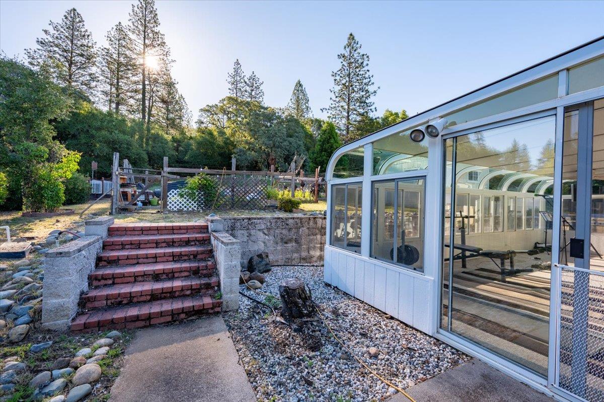 Detail Gallery Image 28 of 37 For 17713 Lake Forest Dr, Penn Valley,  CA 95946 - 3 Beds | 2 Baths