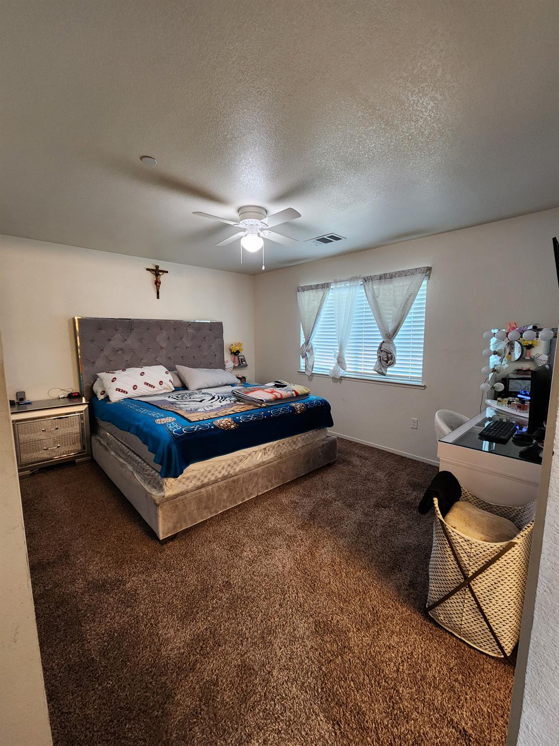 Detail Gallery Image 10 of 15 For 6565 Cal Bears Ct, Winton,  CA 95388 - 3 Beds | 2 Baths