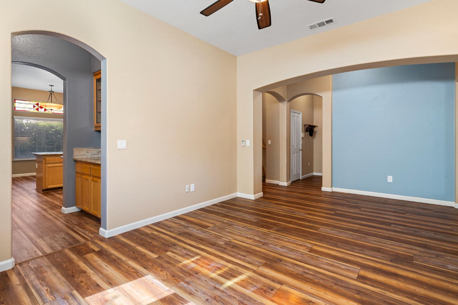 Piedmont Drive, Manteca, California image 14