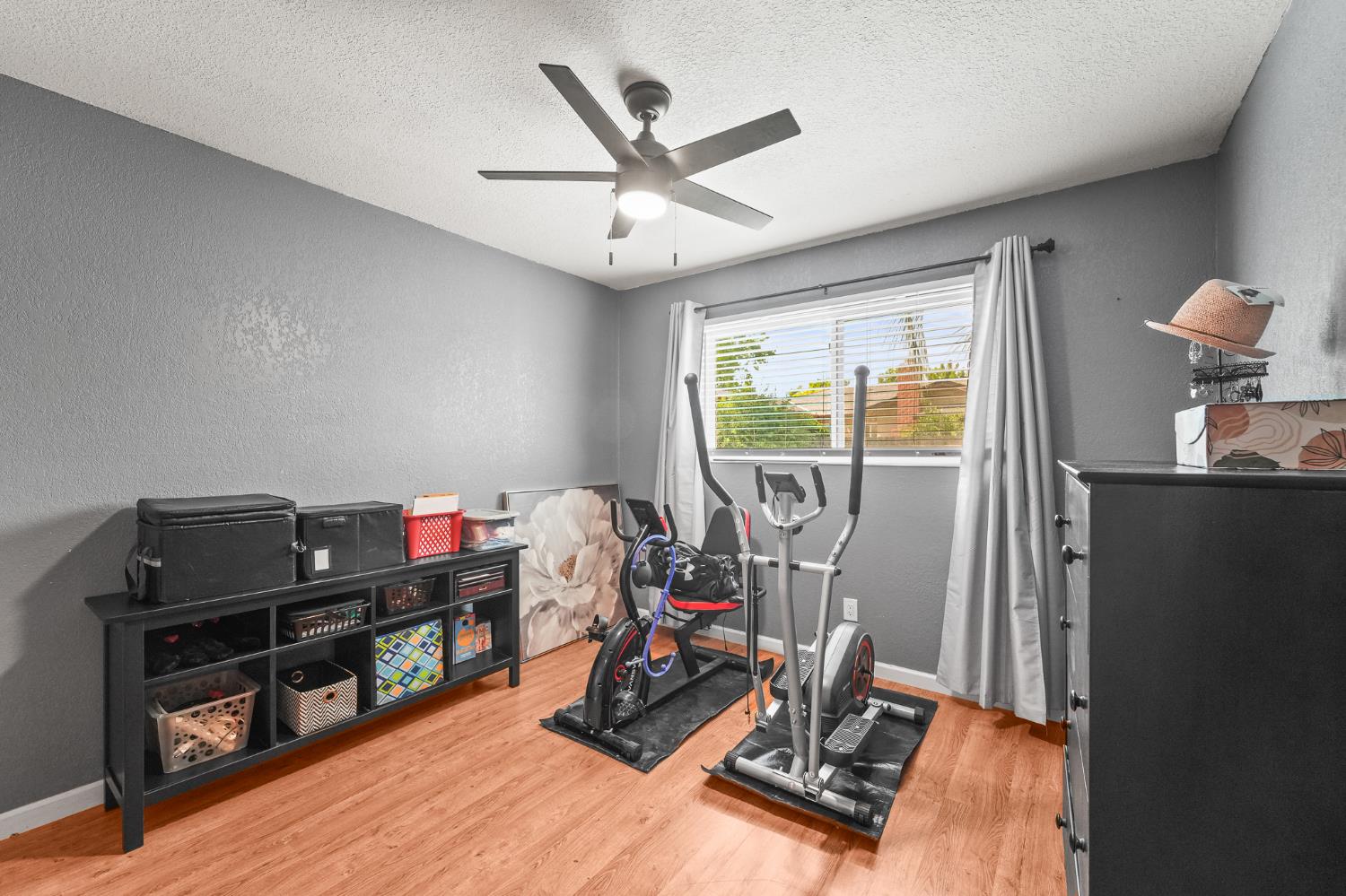 Detail Gallery Image 22 of 41 For 1425 Rosemead Ct, Modesto,  CA 95350 - 3 Beds | 2 Baths
