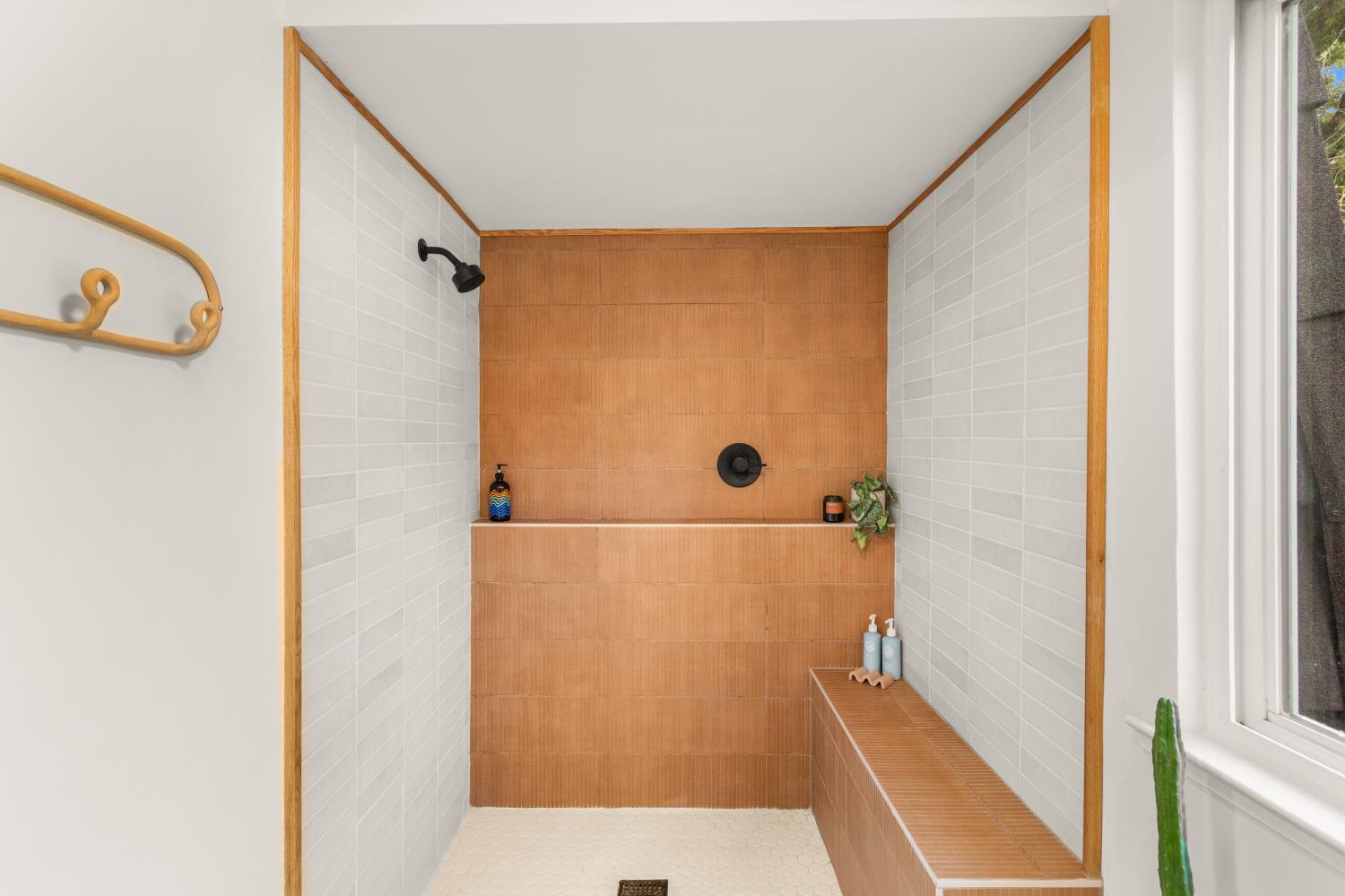 Detail Gallery Image 37 of 65 For 8514 Bordeaux Way, Fair Oaks,  CA 95628 - 4 Beds | 2/1 Baths