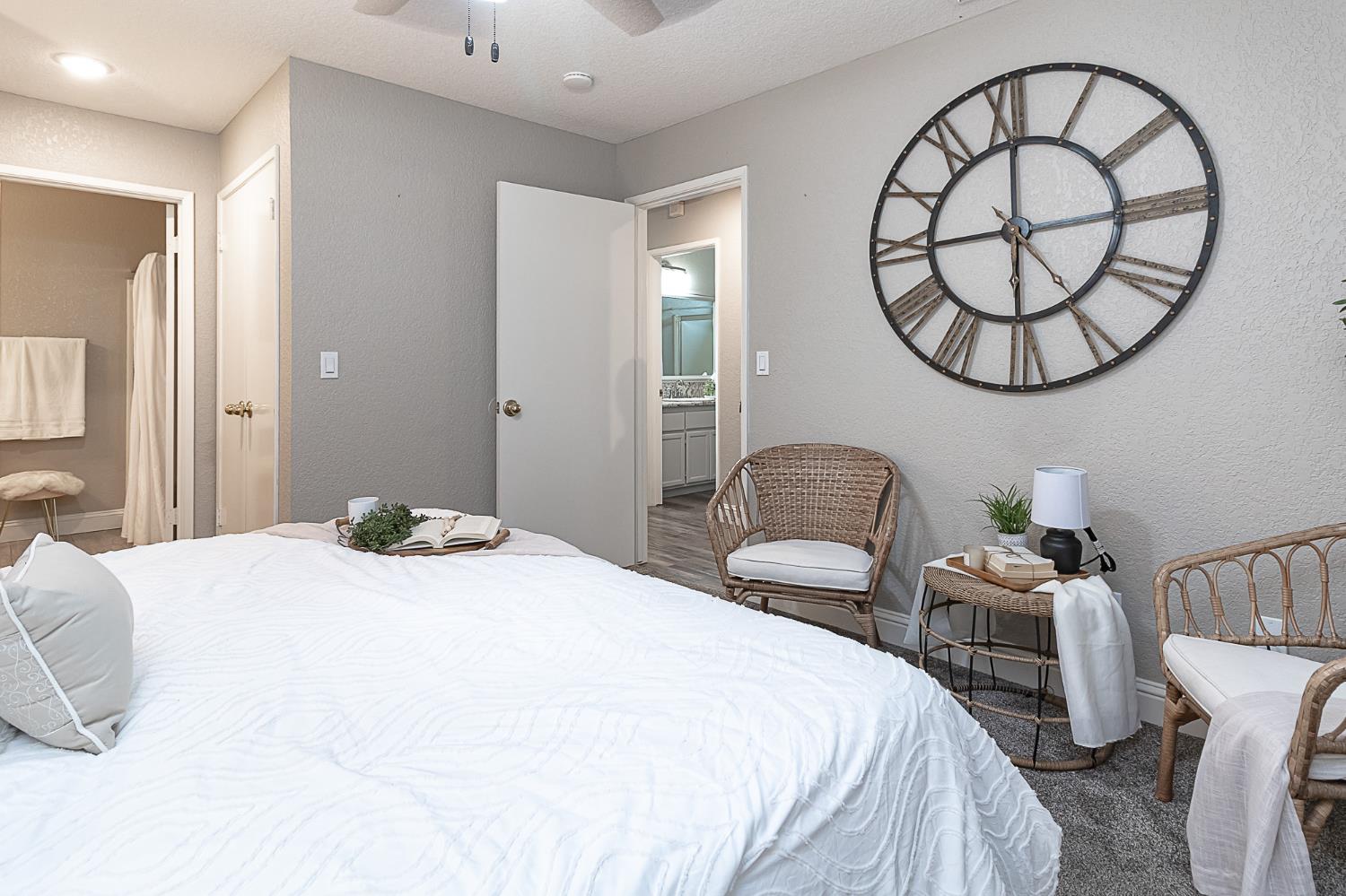 Detail Gallery Image 16 of 31 For 1110 Cedar Creek Dr #1,  Modesto,  CA 95355 - 2 Beds | 2 Baths