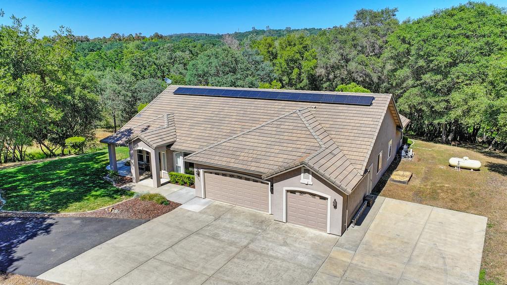 Detail Gallery Image 43 of 46 For 4301 Flying C Rd, Shingle Springs,  CA 95682 - 4 Beds | 2 Baths