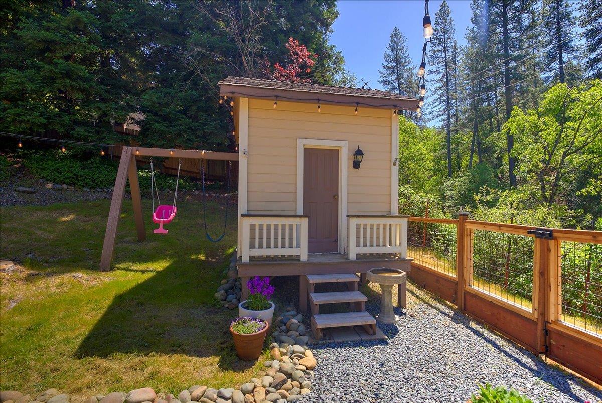 Detail Gallery Image 31 of 36 For 820 Estey Way, Placerville,  CA 95667 - 3 Beds | 2 Baths