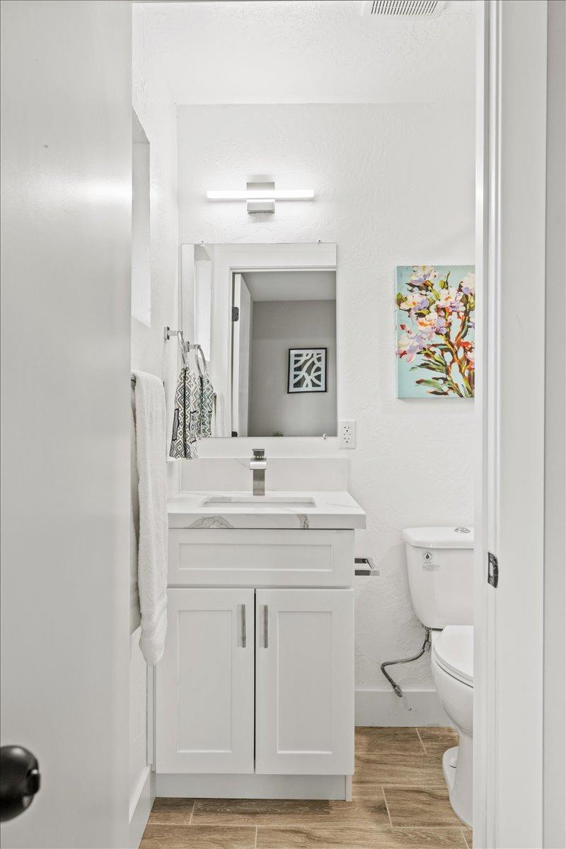 Detail Gallery Image 14 of 27 For 7538 Circle Pkwy, Sacramento,  CA 95823 - 3 Beds | 2 Baths