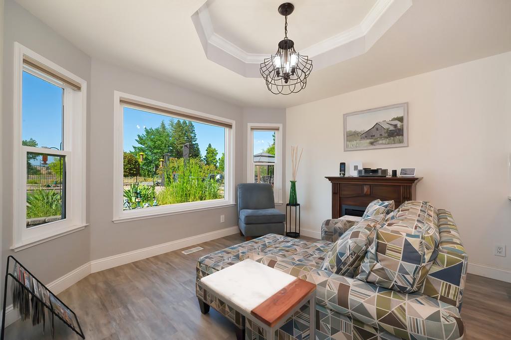 Detail Gallery Image 9 of 50 For 14725 Plano Ct, Rancho Murieta,  CA 95683 - 4 Beds | 2 Baths