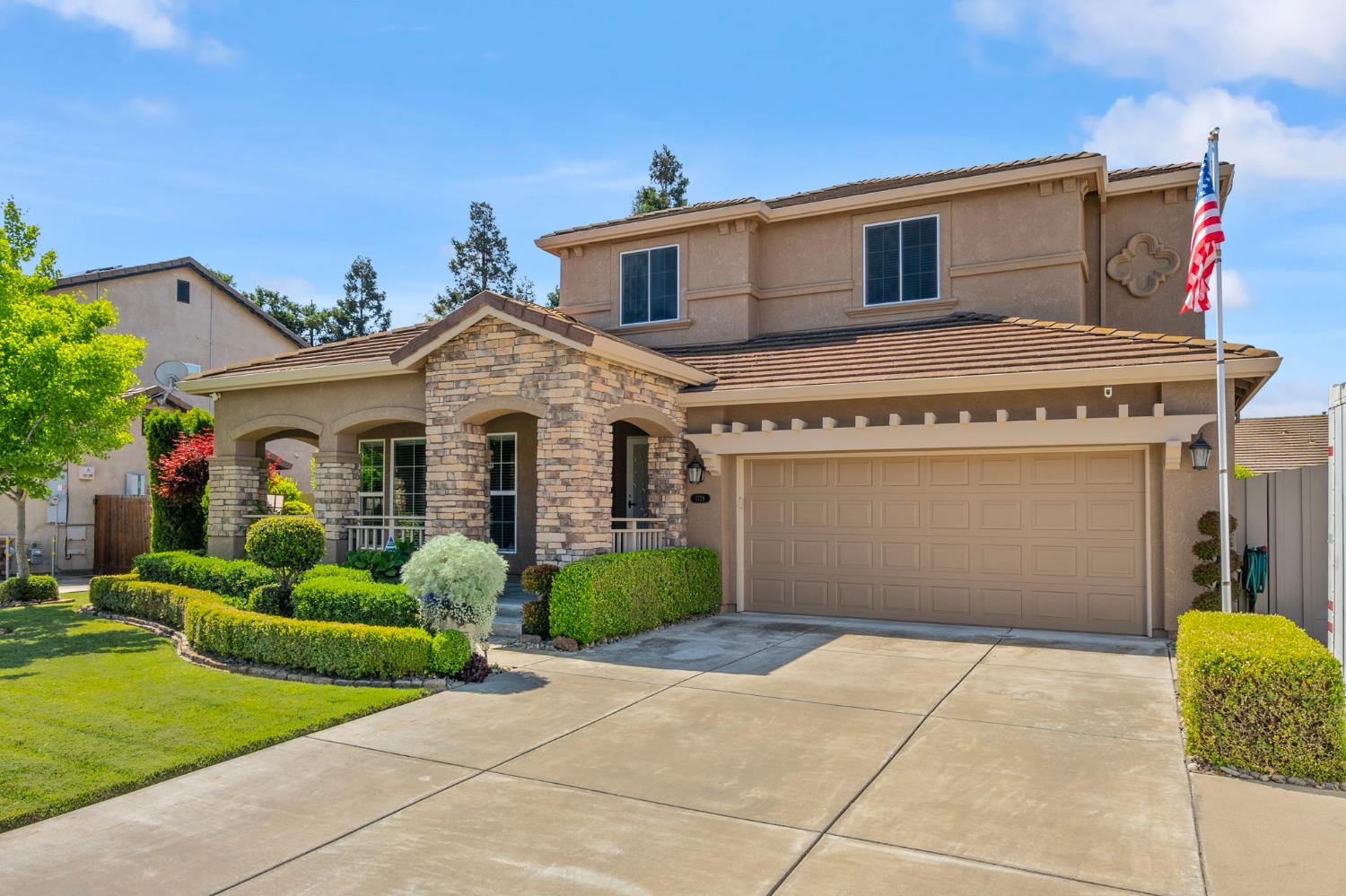 Piedmont Drive, Manteca, California image 2