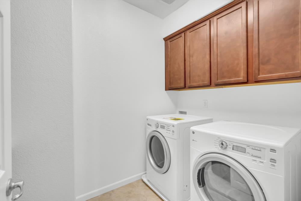 Detail Gallery Image 30 of 56 For 8373 Bronx Way, Sacramento,  CA 95829 - 3 Beds | 2/1 Baths