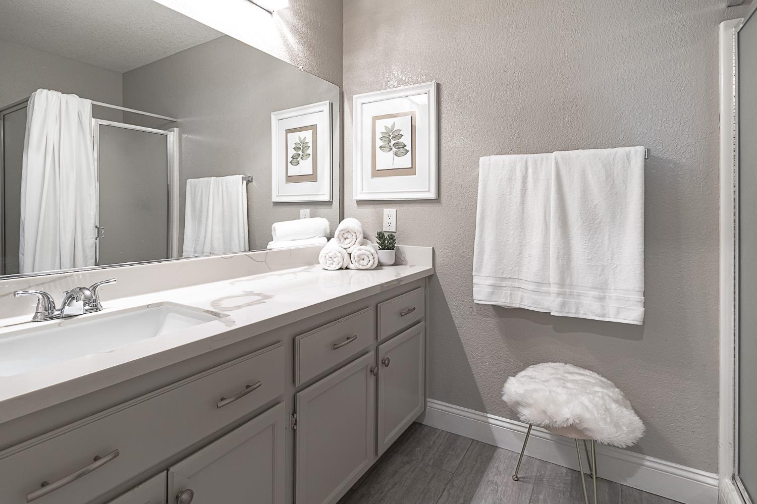 Detail Gallery Image 19 of 31 For 1110 Cedar Creek Dr #1,  Modesto,  CA 95355 - 2 Beds | 2 Baths