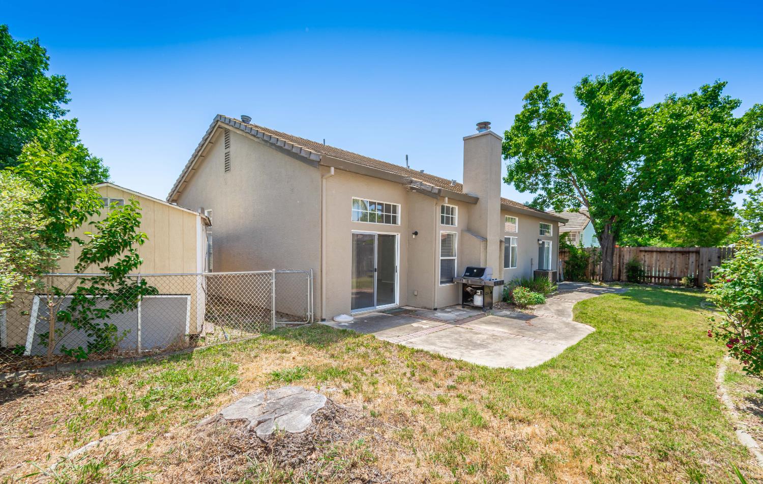 Detail Gallery Image 38 of 48 For 9051 Allenford Pl, Elk Grove,  CA 95624 - 3 Beds | 2 Baths