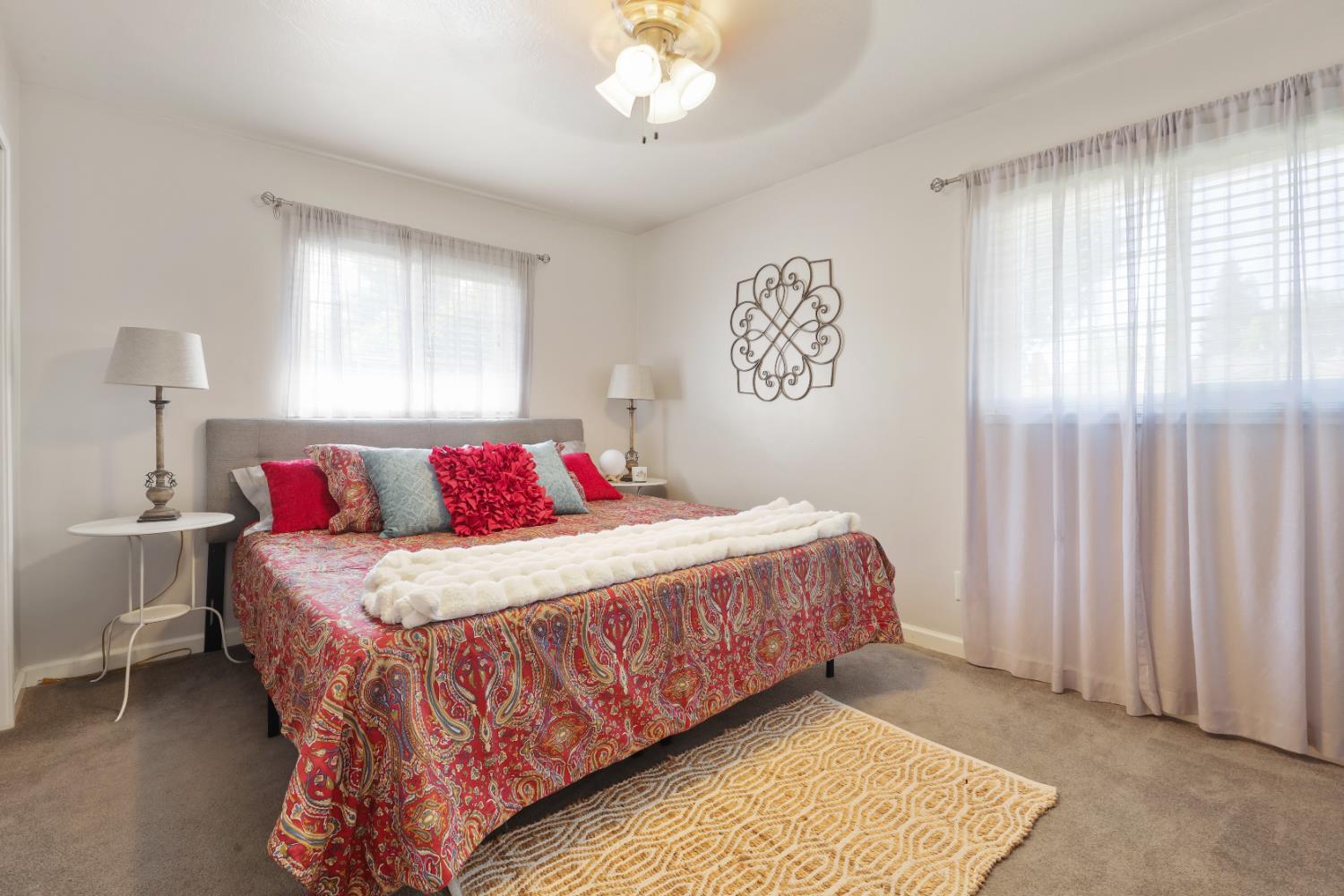 Detail Gallery Image 16 of 36 For 944 S Crescent Ave, Lodi,  CA 95240 - 3 Beds | 1/1 Baths