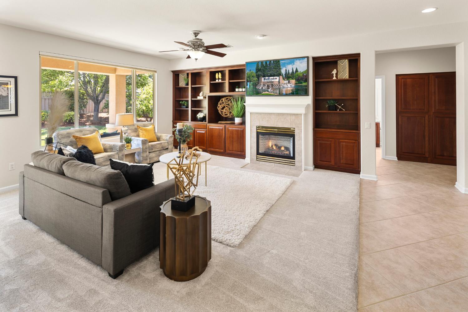 Detail Gallery Image 2 of 60 For 2160 Stone House Cir, Lincoln,  CA 95648 - 2 Beds | 2 Baths