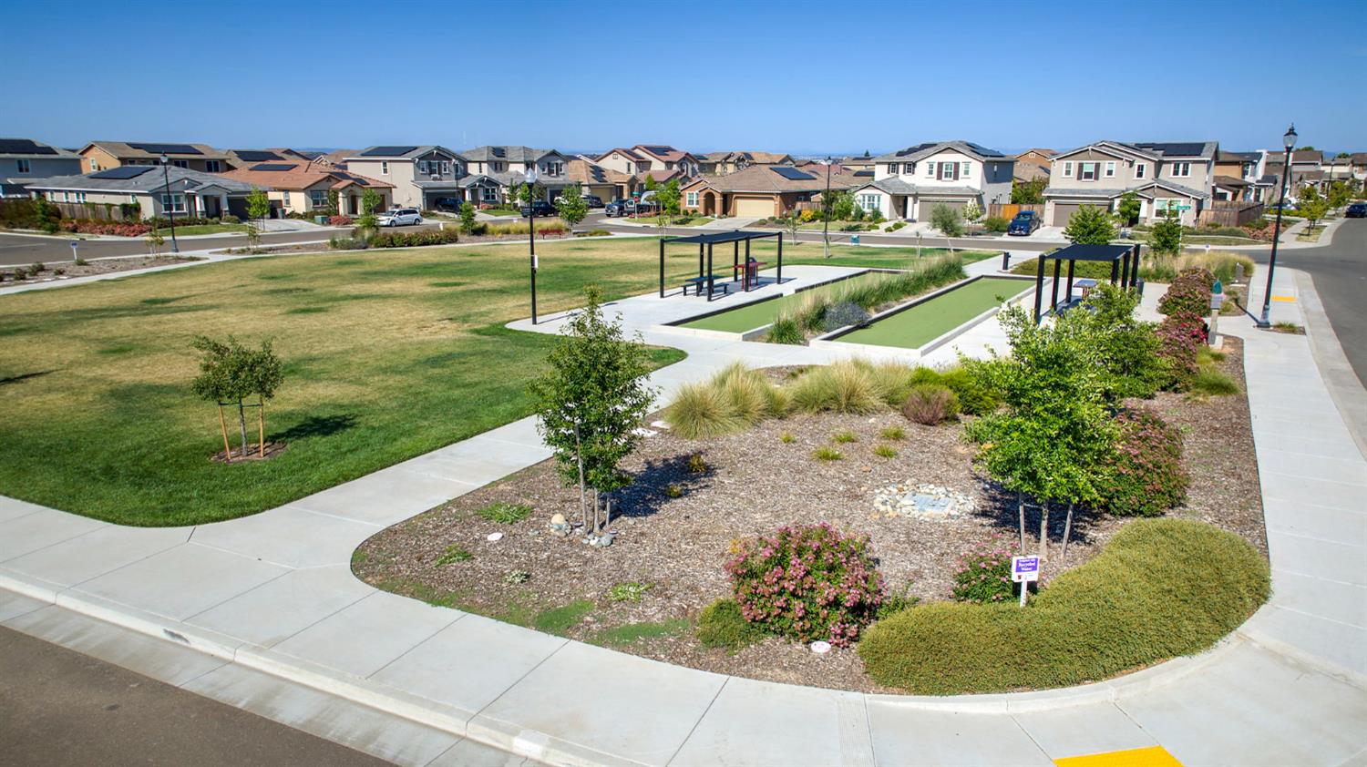 Detail Gallery Image 47 of 50 For 1216 Fence Post Way, Roseville,  CA 95747 - 4 Beds | 4 Baths