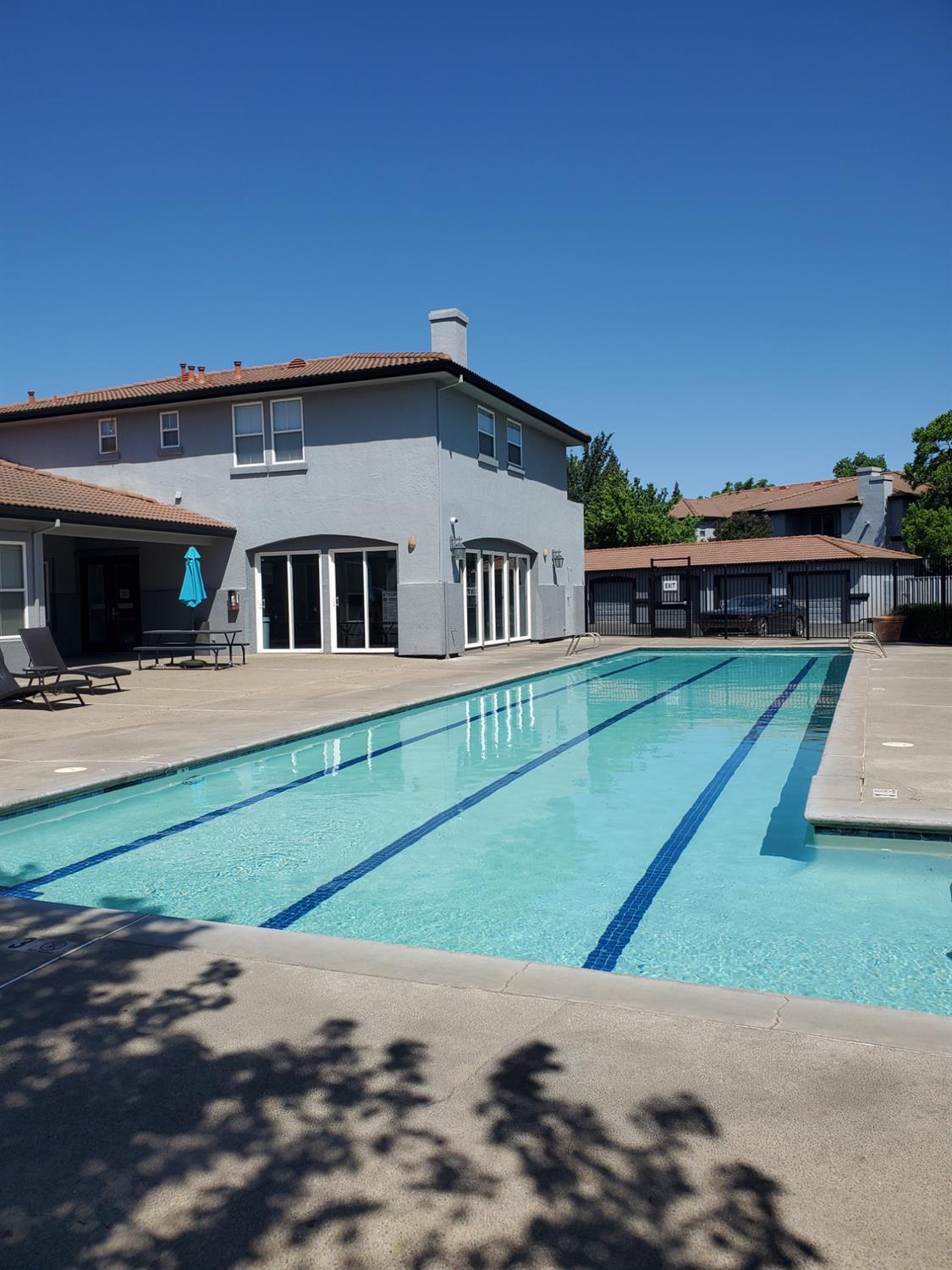 Detail Gallery Image 12 of 13 For 5201 Laguna Oaks Dr #65,  Elk Grove,  CA 95758 - 2 Beds | 2 Baths