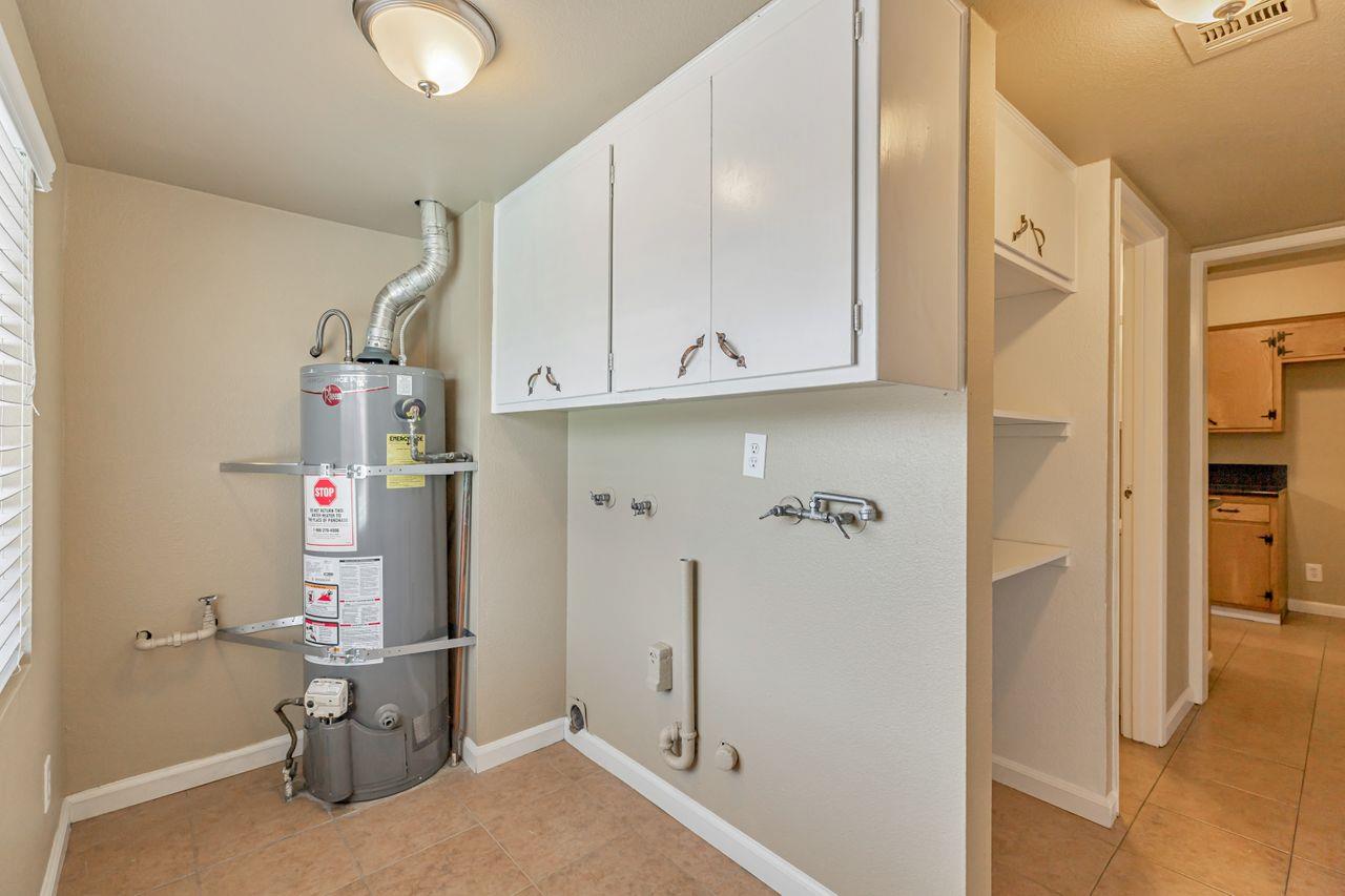 Detail Gallery Image 56 of 72 For 4130 Arden Way, Sacramento,  CA 95864 - – Beds | – Baths