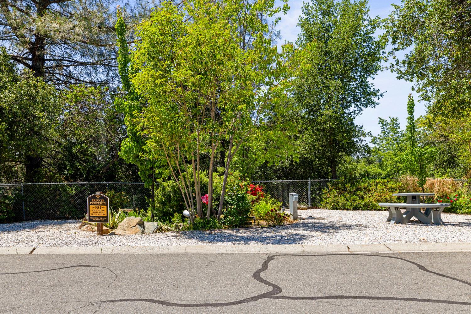 Detail Gallery Image 23 of 27 For 2540 Grass Valley Hwy 105, Auburn,  CA 95603 - 2 Beds | 1 Baths