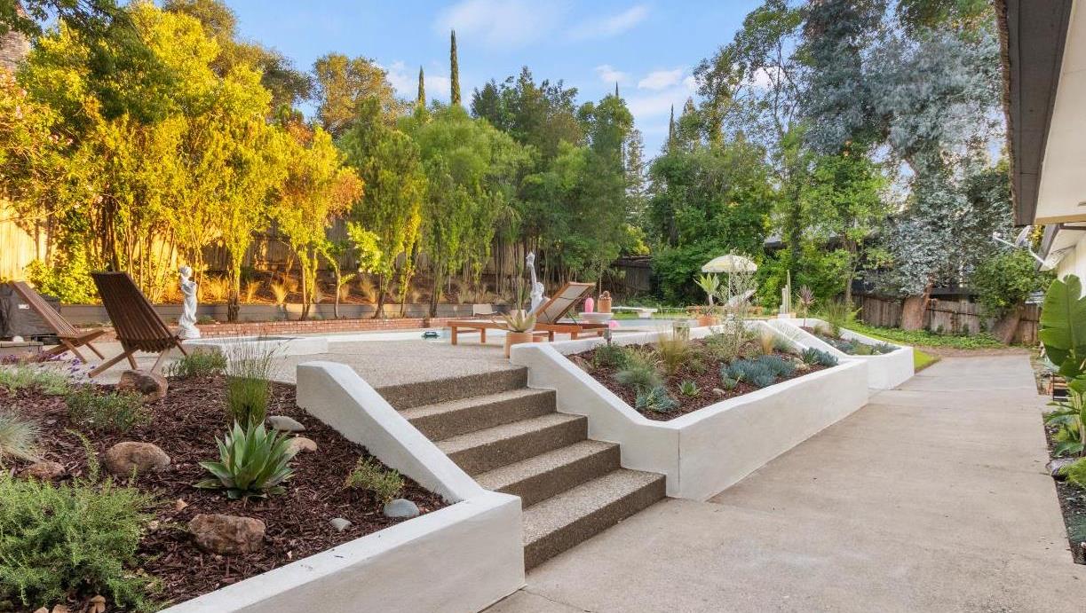 Detail Gallery Image 58 of 65 For 8514 Bordeaux Way, Fair Oaks,  CA 95628 - 4 Beds | 2/1 Baths