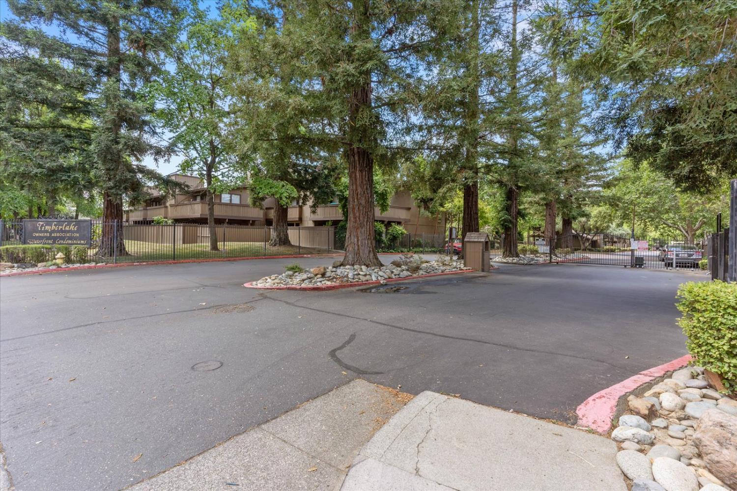 Detail Gallery Image 23 of 24 For 923 Fulton Ave #447,  Sacramento,  CA 95825 - 1 Beds | 1 Baths