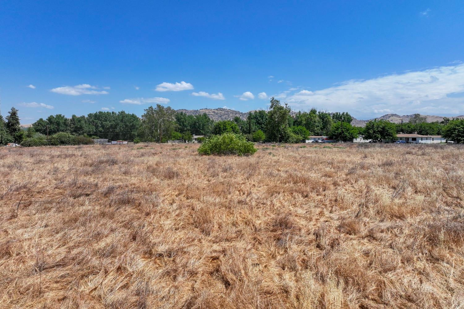 Detail Gallery Image 1 of 6 For 0 E Poplar Ave, Porterville,  CA 93257 - – Beds | – Baths