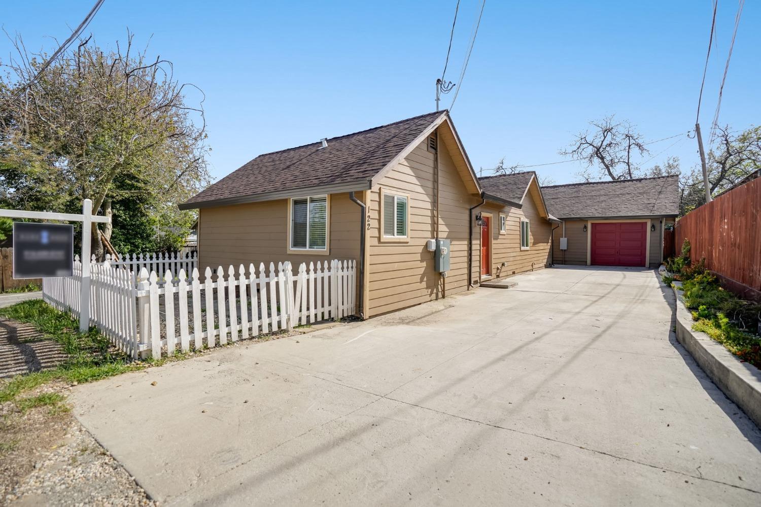 Detail Gallery Image 2 of 21 For 122 Catalpa Ln, Grass Valley,  CA 95945 - 3 Beds | 2 Baths
