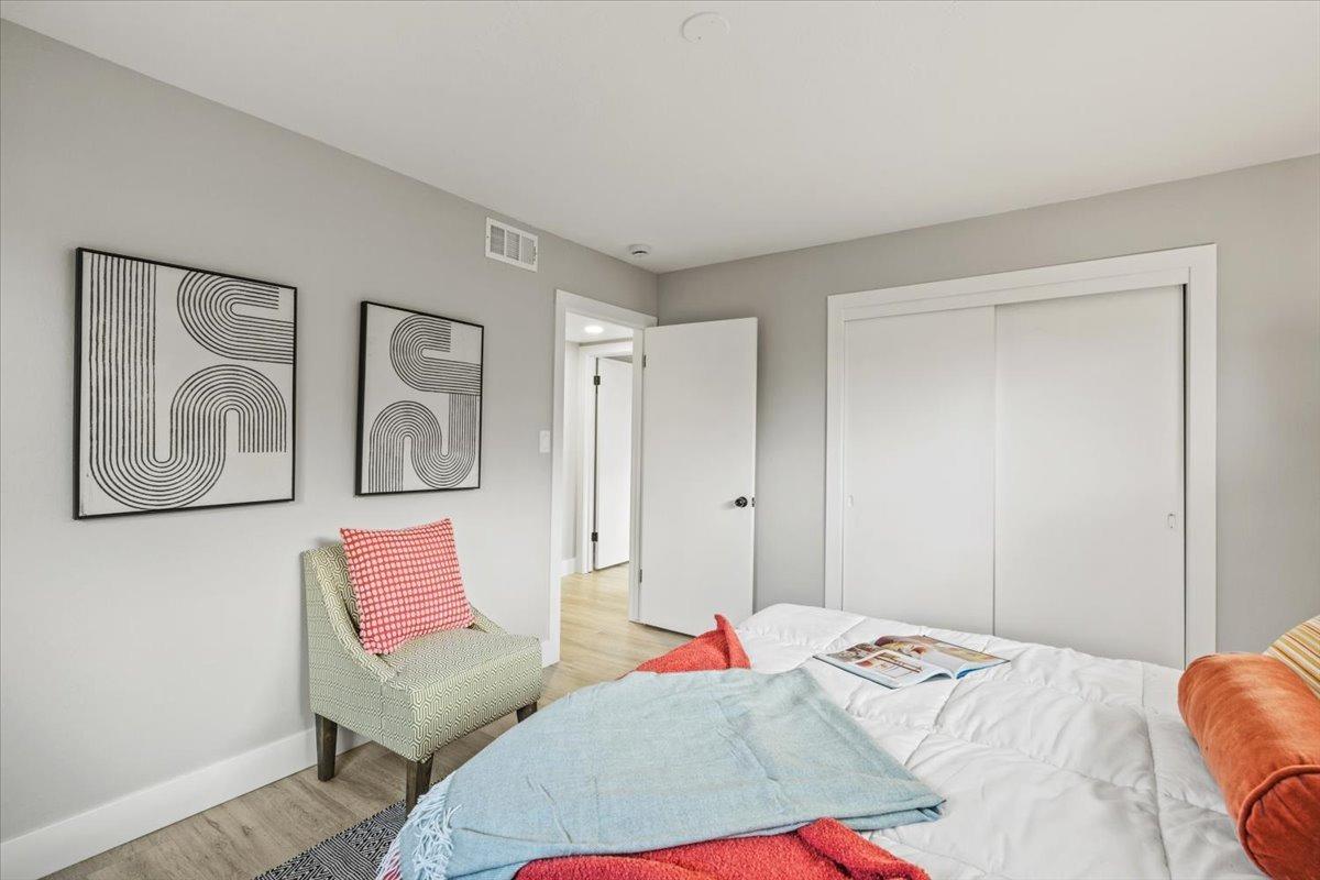 Detail Gallery Image 13 of 27 For 7538 Circle Pkwy, Sacramento,  CA 95823 - 3 Beds | 2 Baths