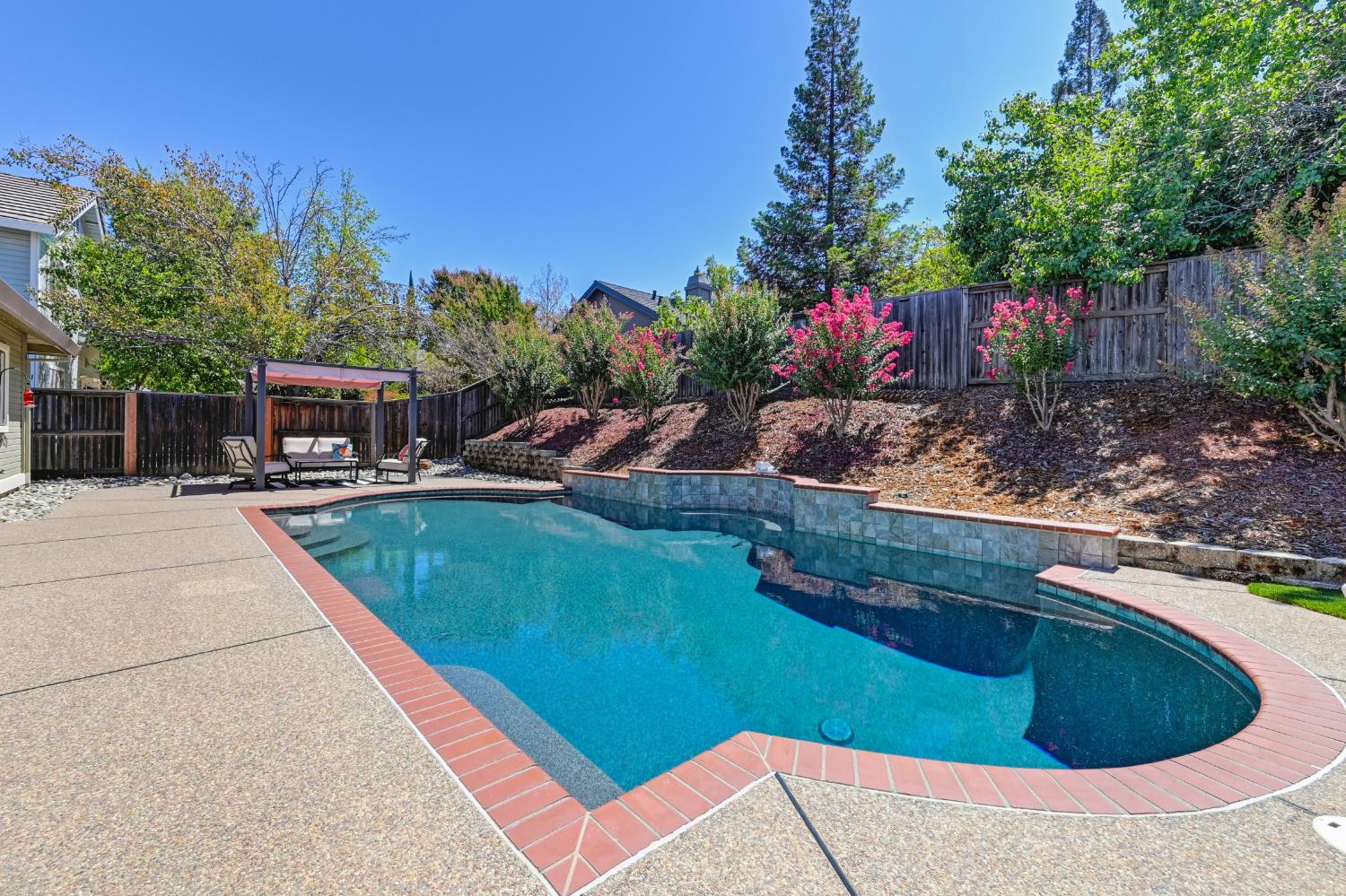 Detail Gallery Image 39 of 43 For 5313 Thunder Ridge Cir, Rocklin,  CA 95765 - 4 Beds | 3 Baths