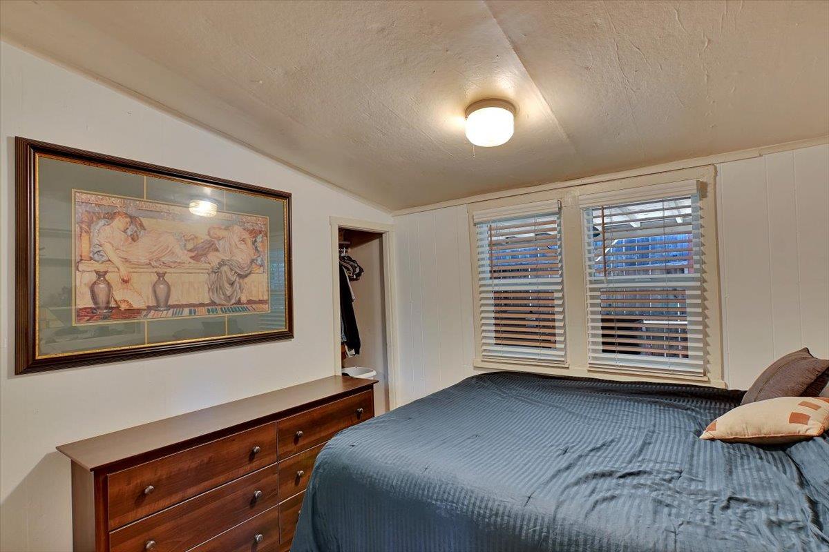 Detail Gallery Image 39 of 44 For 381 Foresthill Ave, Auburn,  CA 95603 - 3 Beds | 2 Baths