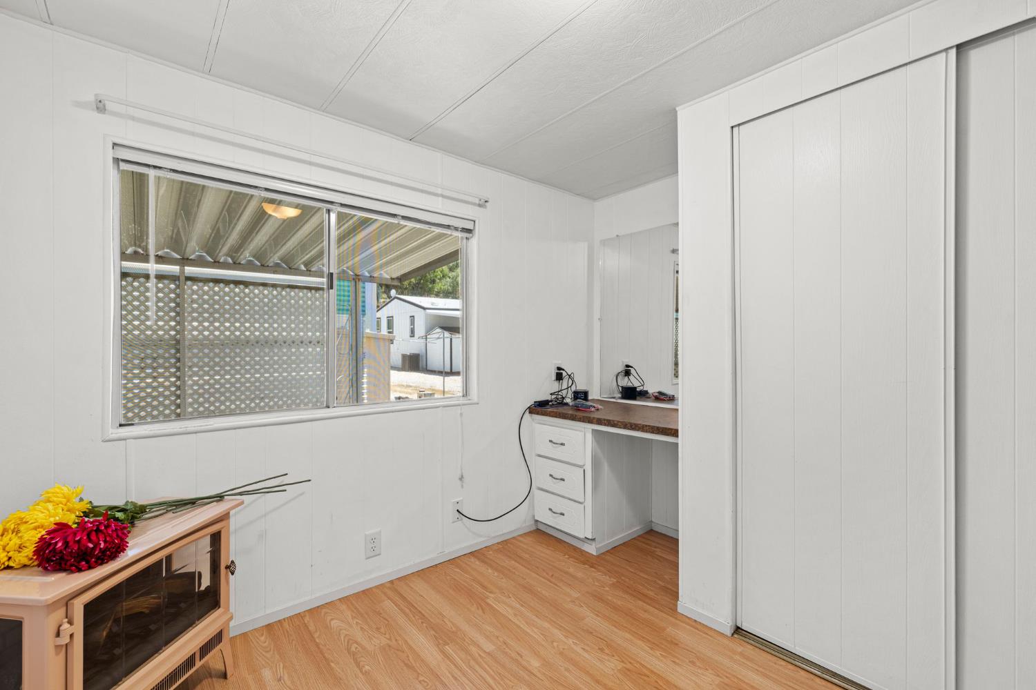 Detail Gallery Image 15 of 27 For 2540 Grass Valley Hwy 105, Auburn,  CA 95603 - 2 Beds | 1 Baths