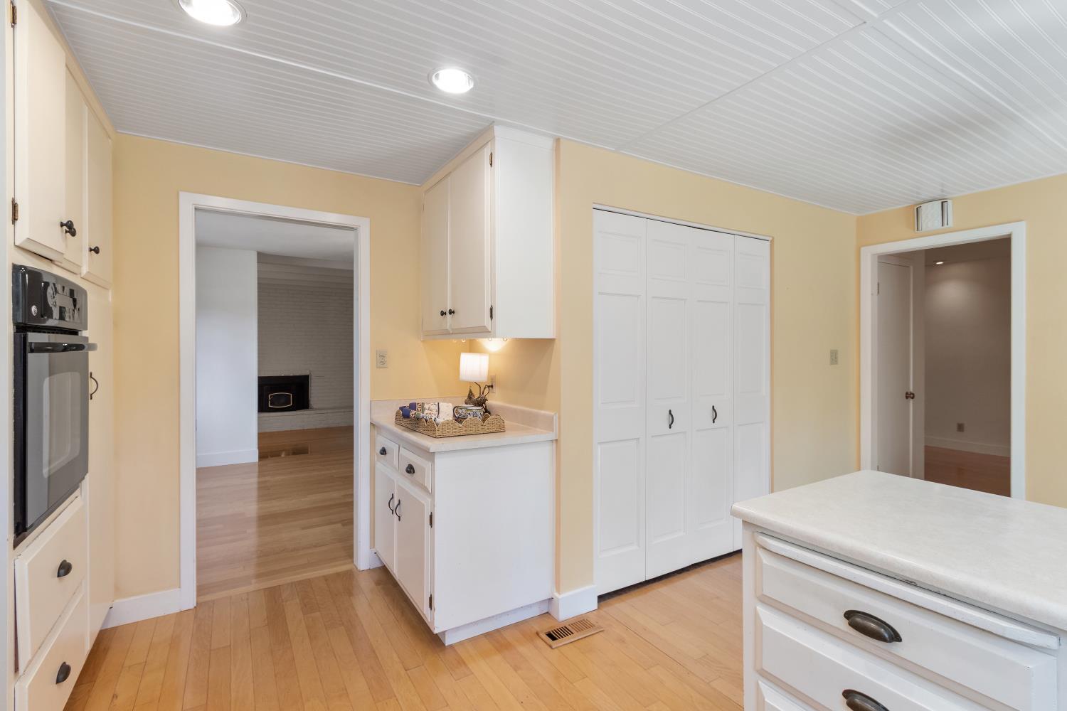 Detail Gallery Image 23 of 48 For 815 Commons Dr, Sacramento,  CA 95825 - 2 Beds | 2 Baths